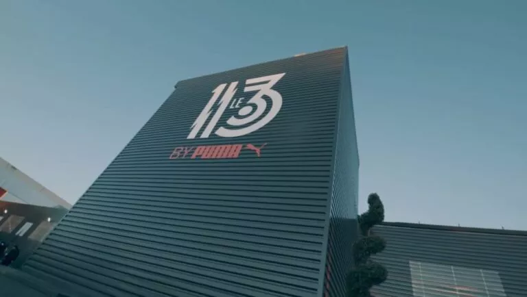 PUMA – Power Up Football